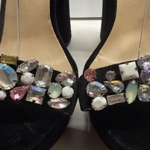 Qupid 5 in suede crisscross platform heels - Picture 4 of 7